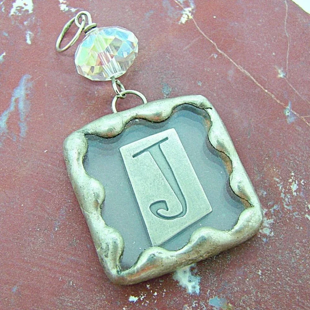 Initial Letter J Fashion Charm Pendant Silver Tone Scalloped Edged Frame Glass - Picture 1 of 8